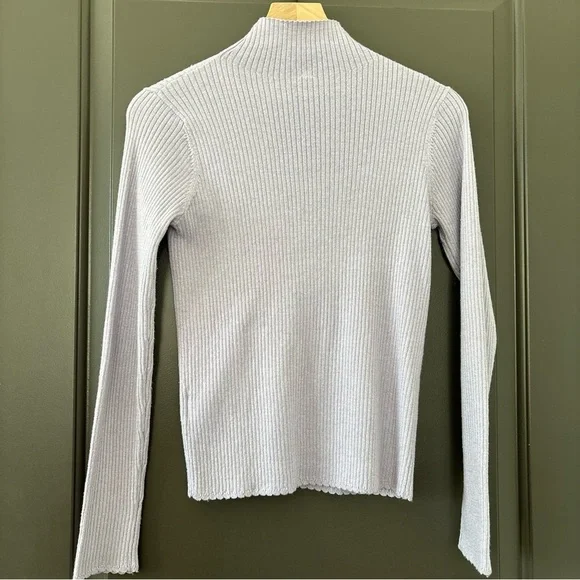 Uniqlo Ribbed Glitter High Neck LongSleeve T-Shirt Lavender Scalloped Size Small - Picture 6 of 8